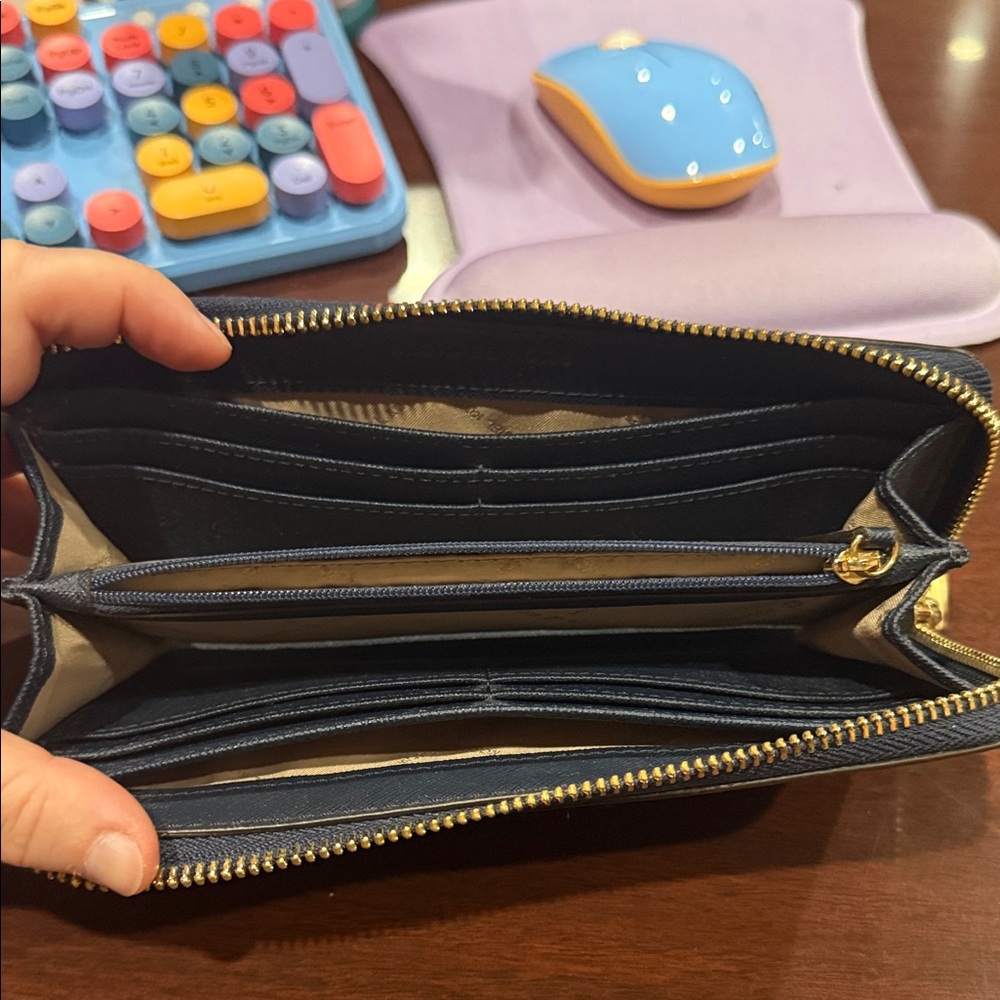 Michael Kors Navy Leather Wallet with Gold Logo - Picture 2 of 5